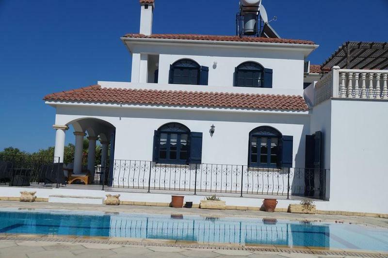 Villa Layla Kyrenia  Esterno foto